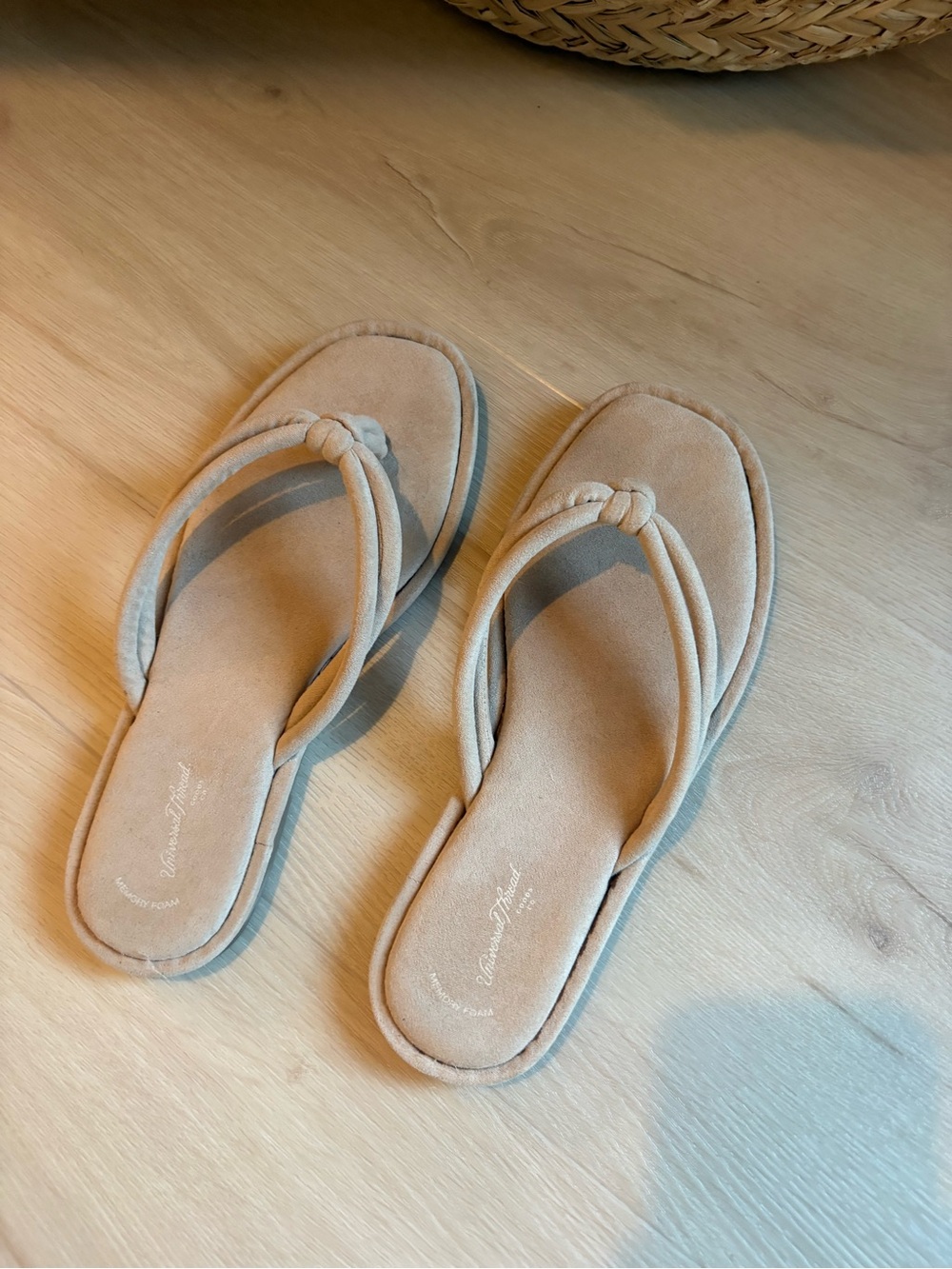 Universal Thread Beige Knotted Suede Slide Sandals